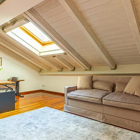 Apartment Casa Pegaso In Canton De Fiori *