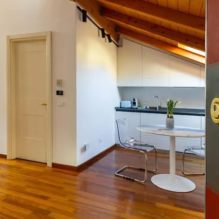 Apartment Casa Pegaso In Canton De Fiori *