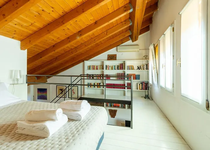 Casa Pegaso In Canton De Fiori بولونيا